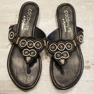 💕COCONUTS by MATISSE💕 Beaded Thong Flat Sandals